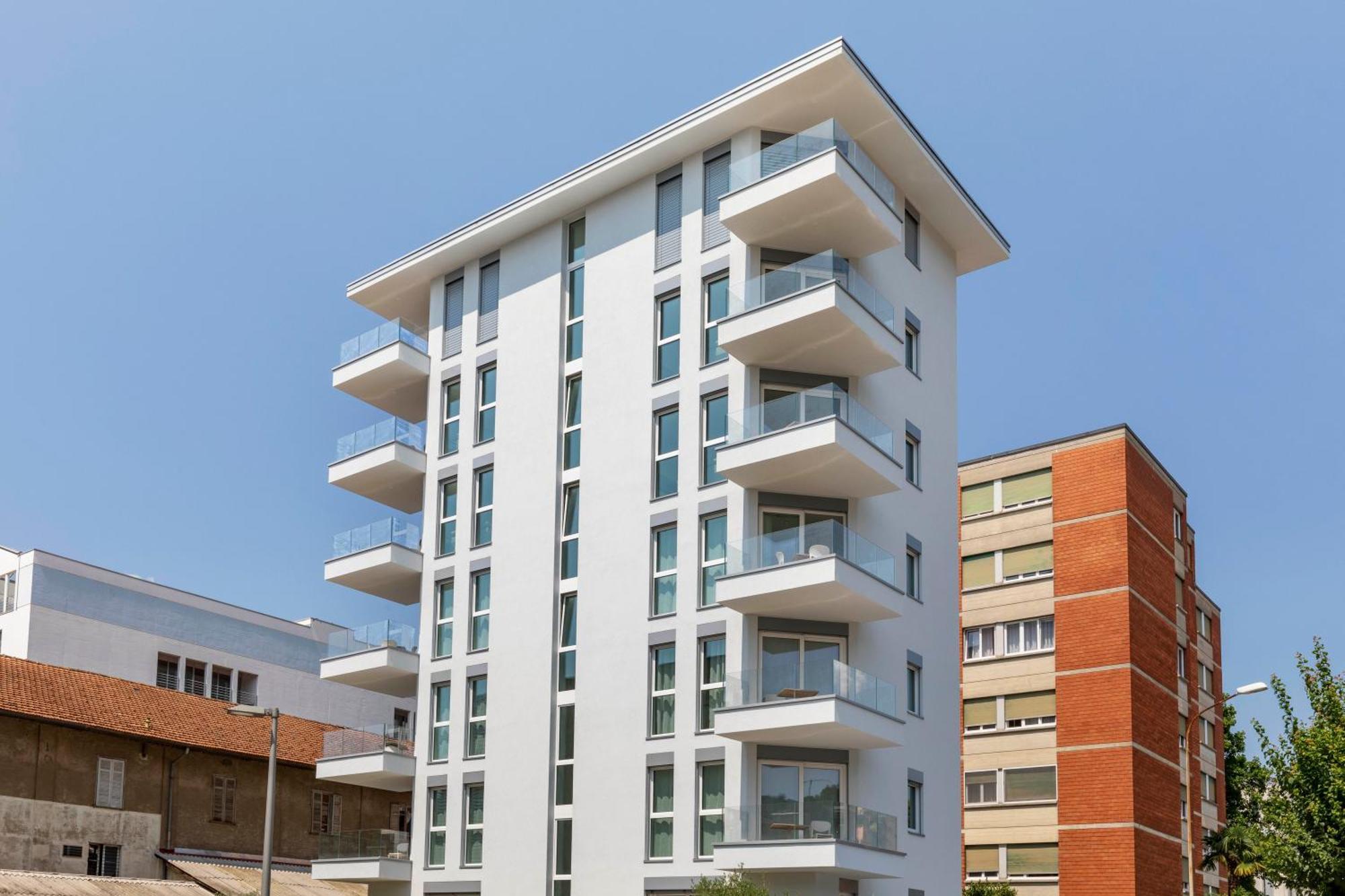 Regalia Suites - Free Parking Лугано Екстериор снимка
